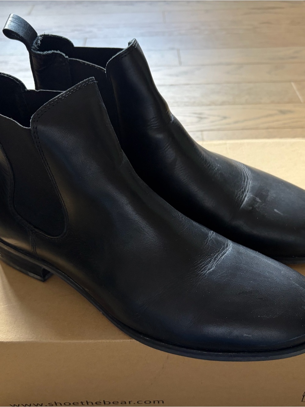 Men's Black Leather Chukka Boots - Sleek Pull-On Design
